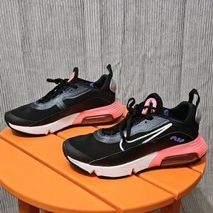 Nike Air Max 2090 CJ4066-011 Gym Running Trainers Shoes Size 6Y Women's US 8 EUC